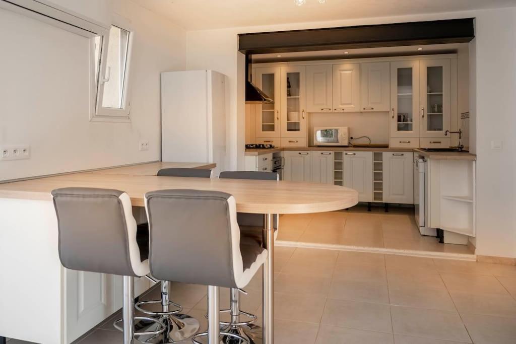 Villa Rhea Roquebrune-sur-Argens Exterior photo
