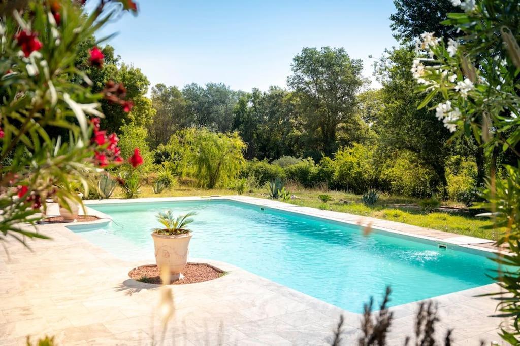 Villa Rhea Roquebrune-sur-Argens Exterior photo